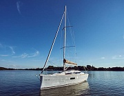 Парусная яхта Sun Odyssey 319 для программы «Яхт-менеджмент»