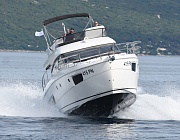 Моторная яхта Bavaria 42 Fly Virtess „Captain Blue“
